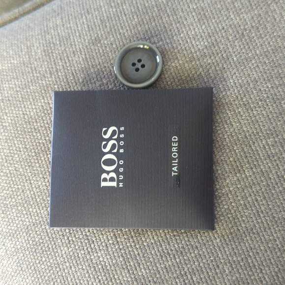 Designer Prada Valentino Dolce & Gabbana Shirt & Suit Extra Buttons - New - Picture 11 of 11